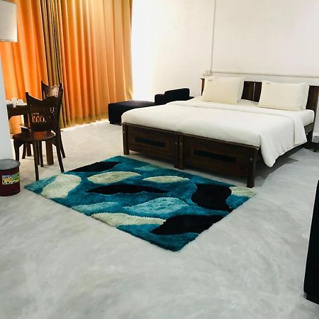 Centhara Beach Weligama Hotel Exterior foto